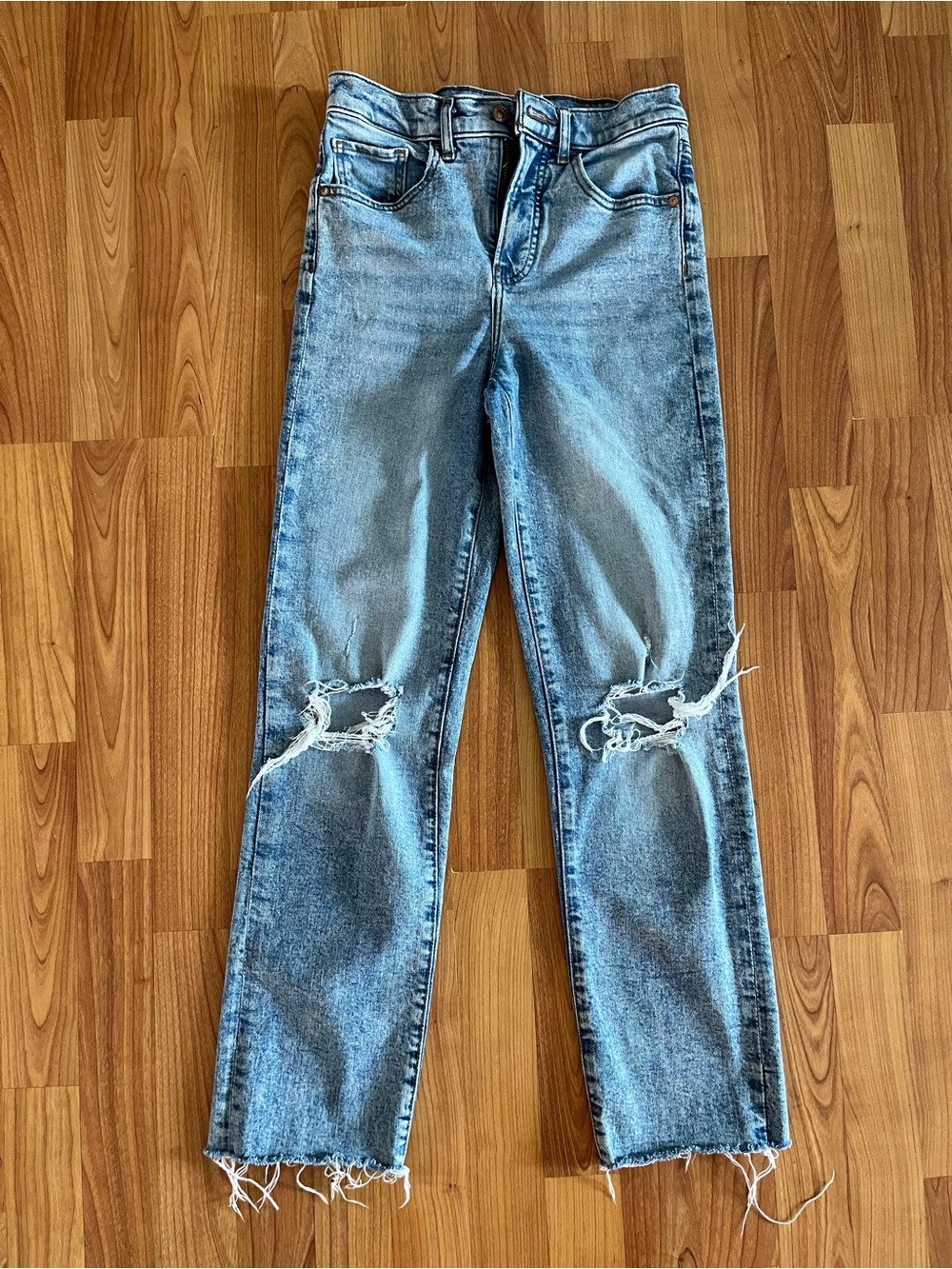 Express Light Blue Distressed Women’s Jeans